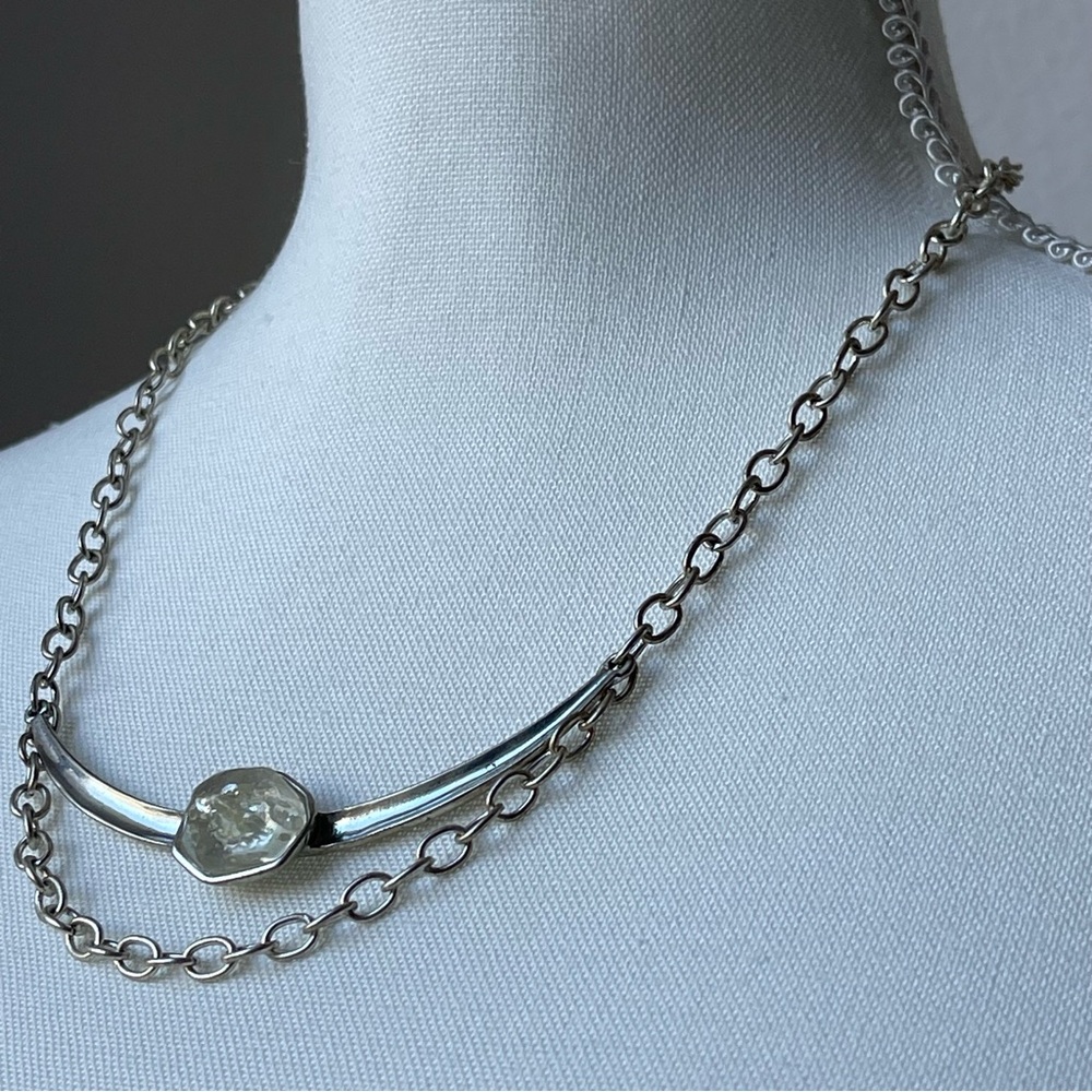 RLM Soho | Robert Lee Morris Faux Acrylic Curve Bar Pendant 20" Necklace